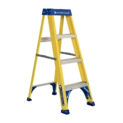 Louisville FS2004 Step Ladder, 4 Ft H, Type I Duty Rating, Fiberglass, 250 Lb(Louisville Fs2004 Step Ladder 102 In Max Reach H 3 Step 250 Lb Type I Duty Rating 3 In D Step Fiberglass)
