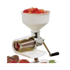 NORPRO 1951 Sauce Master, 3 Qt Capacity, Aluminum/Plastic/Steel, White(Norpro 1951 Sauce Master 3 Qt Capacity Aluminum Plastic Steel White)